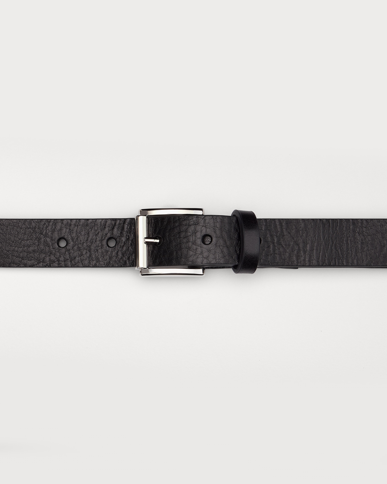 Czarny wąski pasek ze srebrną klamrą